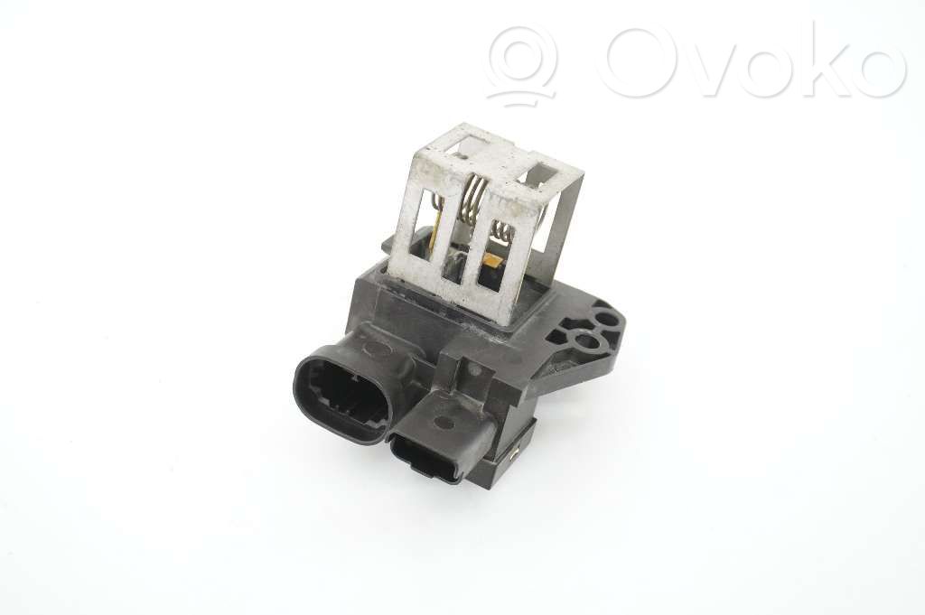 Peugeot 208 I Heater blower motor/fan resistor 