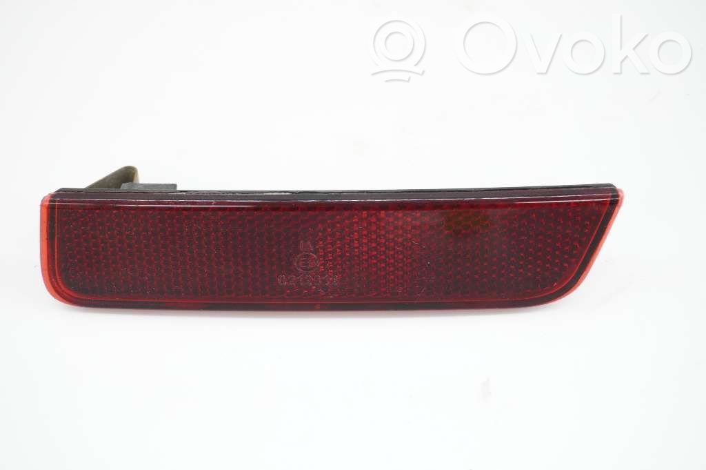 Dacia Duster Reflector de faros/luces traseros 