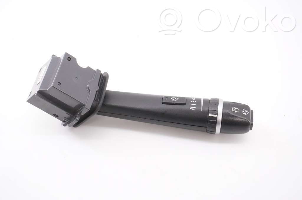 Volvo V70 Palanca de control del limpiaparabrisas 