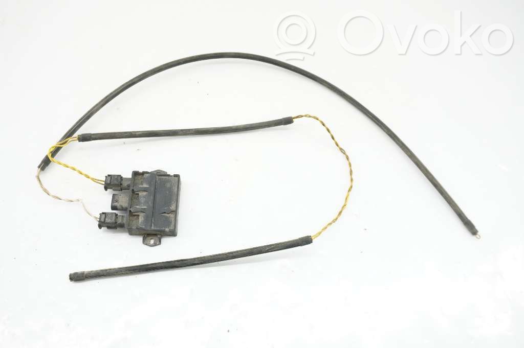 Tailgate/trunk control unit/module   32137251,E67112102,32137251