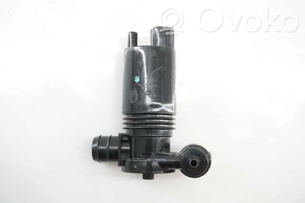 Nissan Pulsar Windscreen/windshield washer pump 