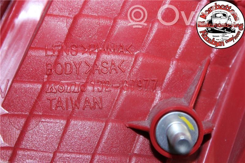 Mitsubishi Lancer X Lampy tylnej klapy bagażnika 