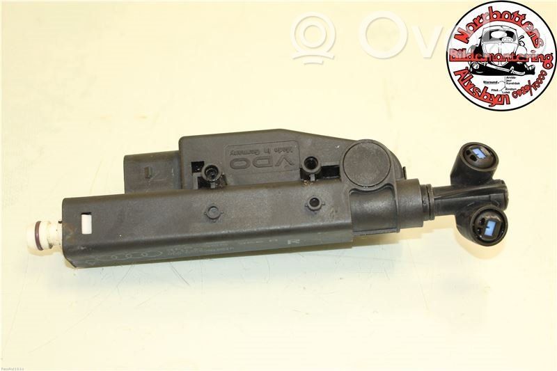 Audi A8 S8 D3 4E Headlight washer spray nozzle 