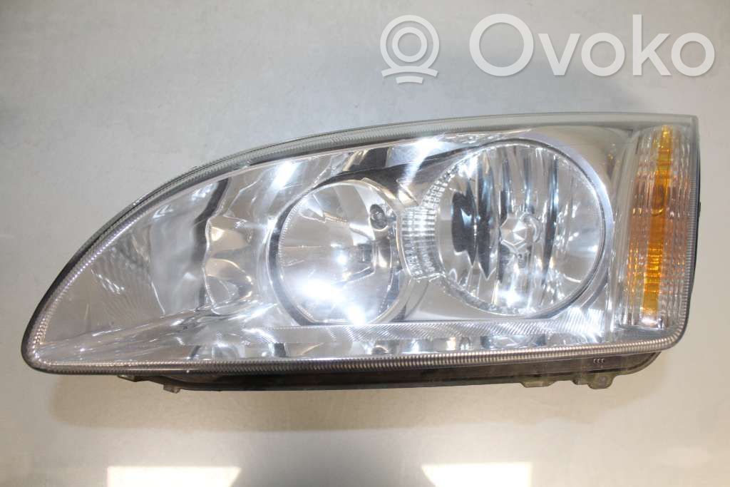 Ford Focus Priekinis žibintas 
