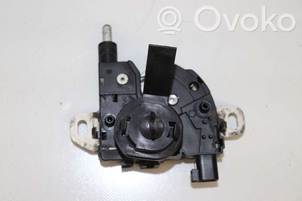 Serrure de capot   4895285,3M5116700AC