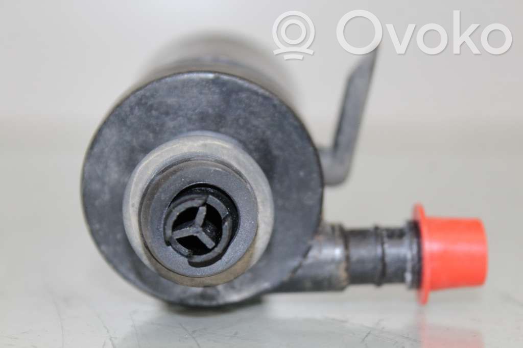 Mazda 6 Pompa spryskiwacza lampy przedniej 