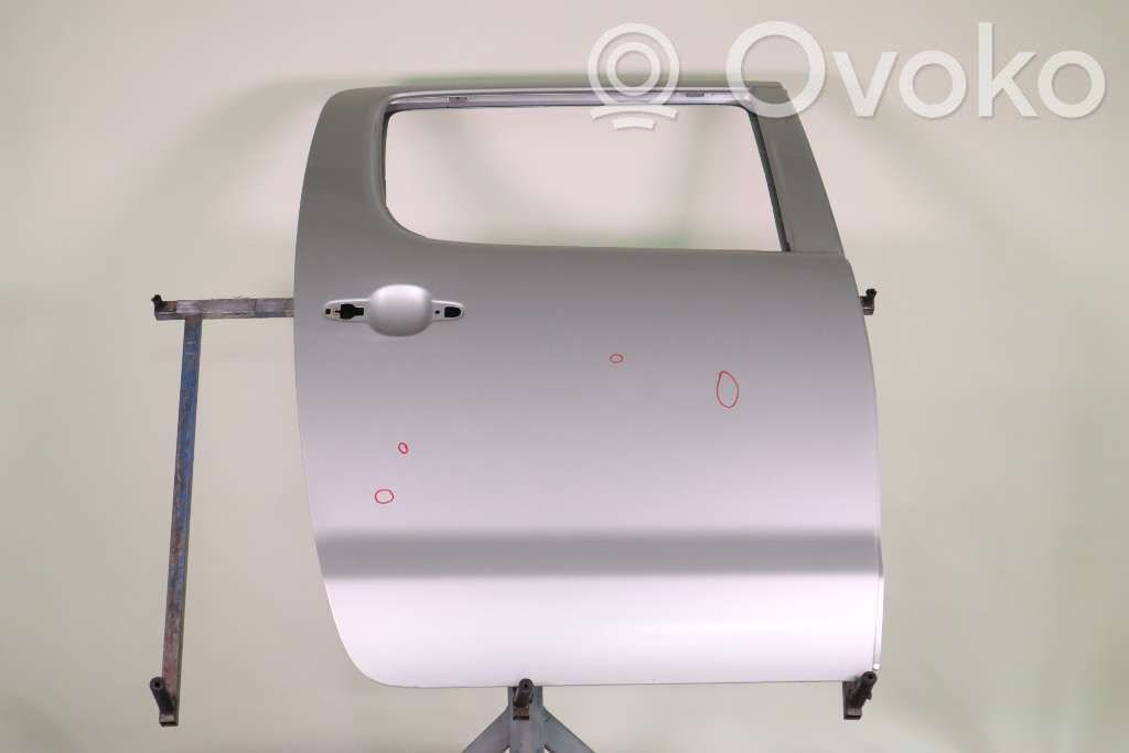 Drzwi tylne   670030K060