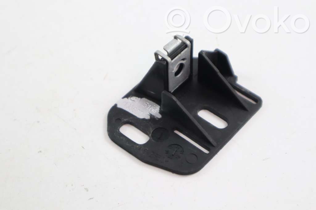 BMW 3 E90 E91 Headlight/headlamp mounting bracket 