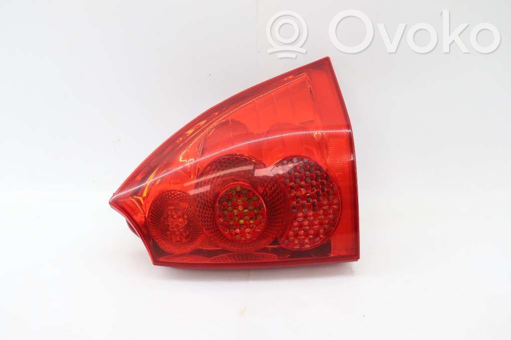 Peugeot 307 Galinis žibintas kėbule 