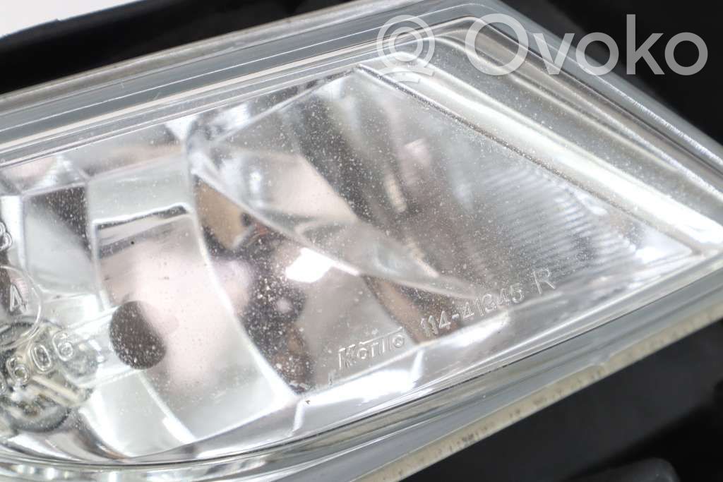 Mazda 3 II Luz de niebla delantera 