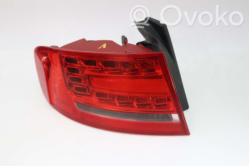 Audi A4 S4 B8 8K Lampă spate în caroserie 