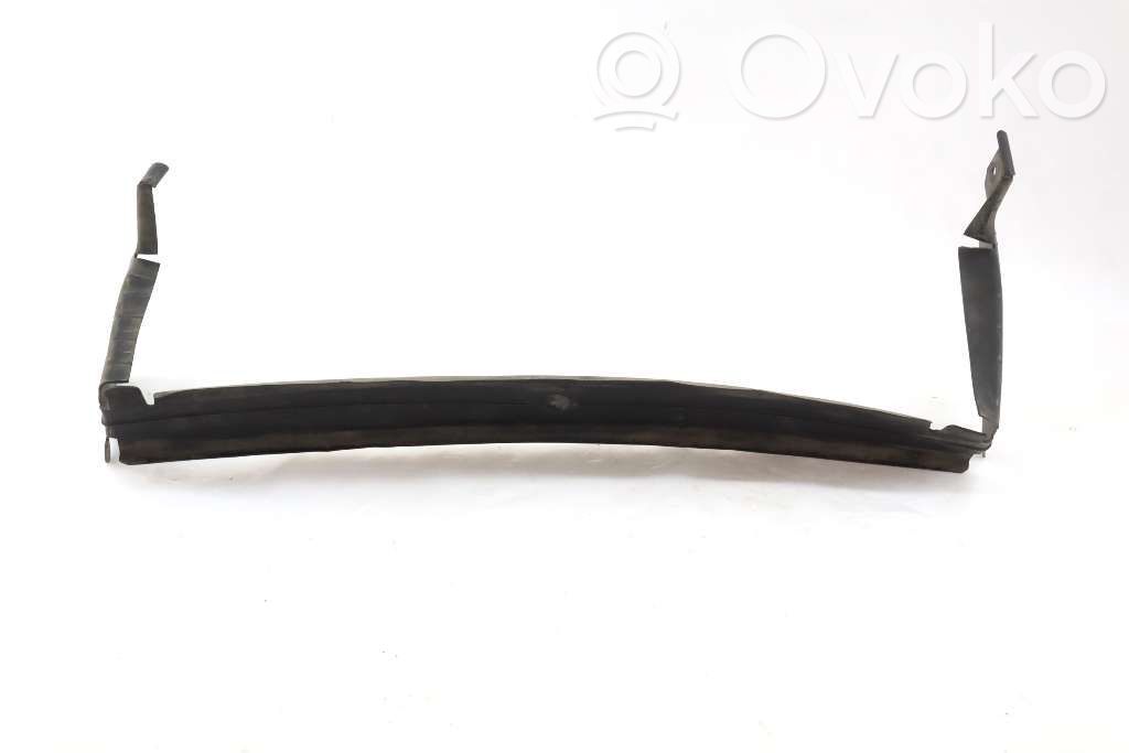 BMW X3 E83 Intercooler air guide/duct channel 