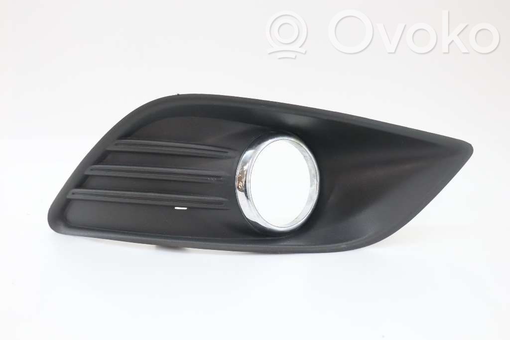 Etusumuvalon ritilä   1528560,8M51R19952AEW