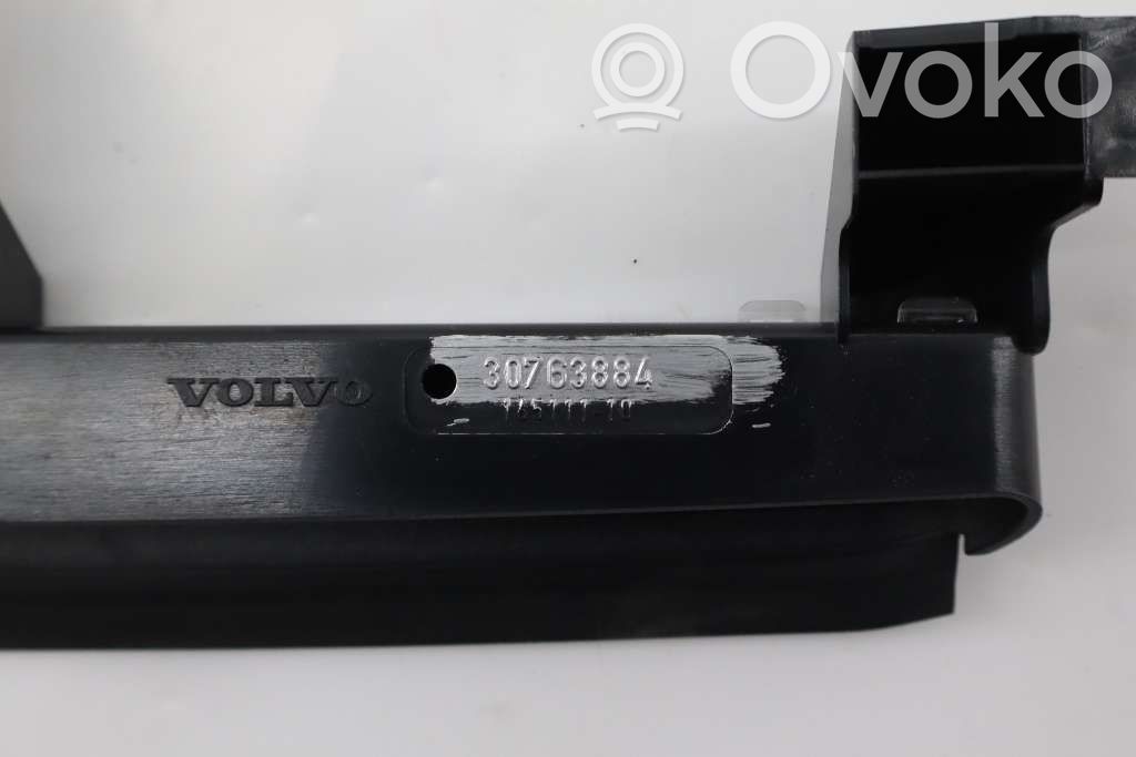 Volvo V70 Luce d’arresto centrale/supplementare 