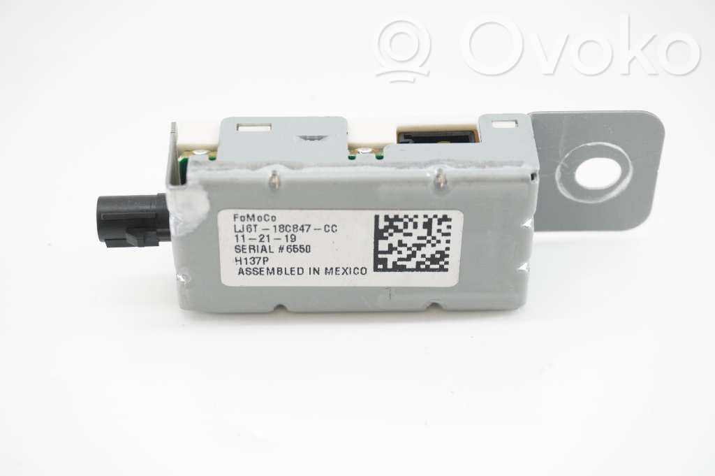 Ford Kuga III Amplificator antenă aeriană 