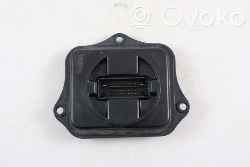 Volkswagen PASSAT B7 Light module LCM 