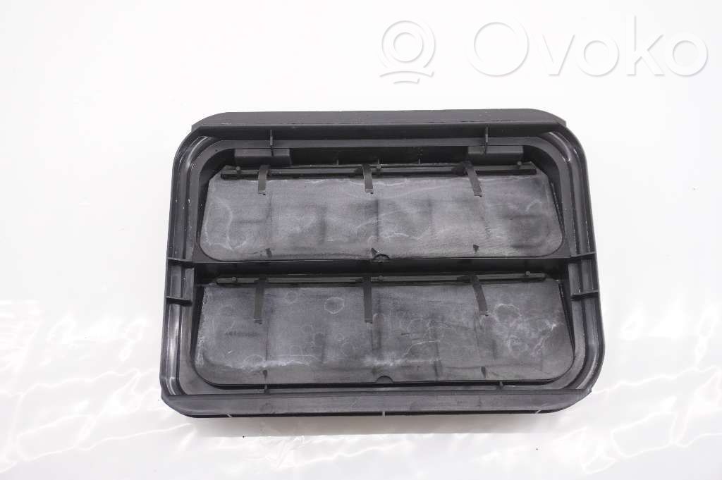 Peugeot 208 I Ventilācijas režģis 