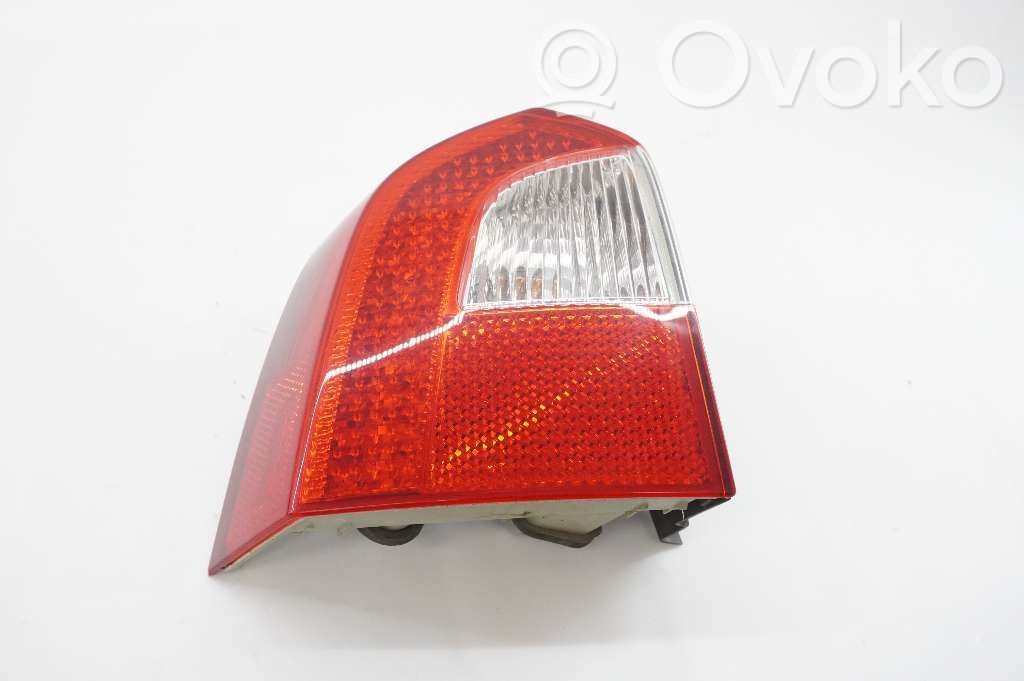 Volvo V70 Rear/tail lights 