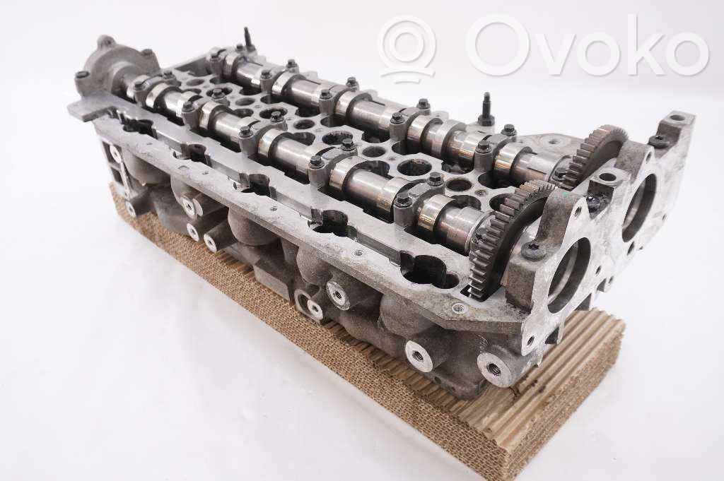 Volvo V70 Engine head 