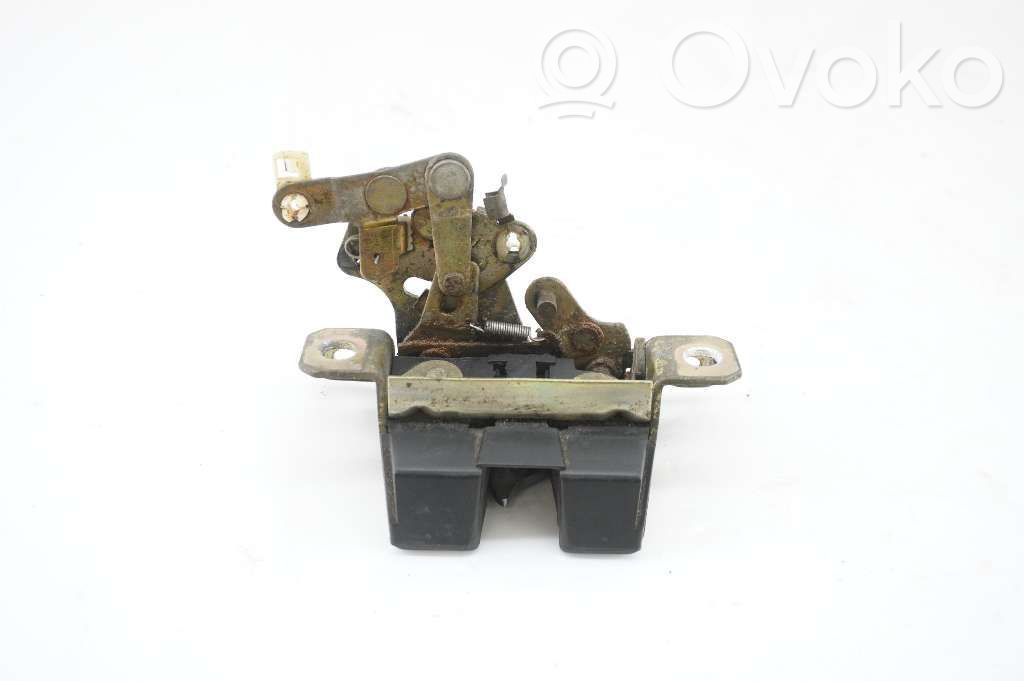 Volvo 740 Tailgate/trunk/boot lock/catch/latch 