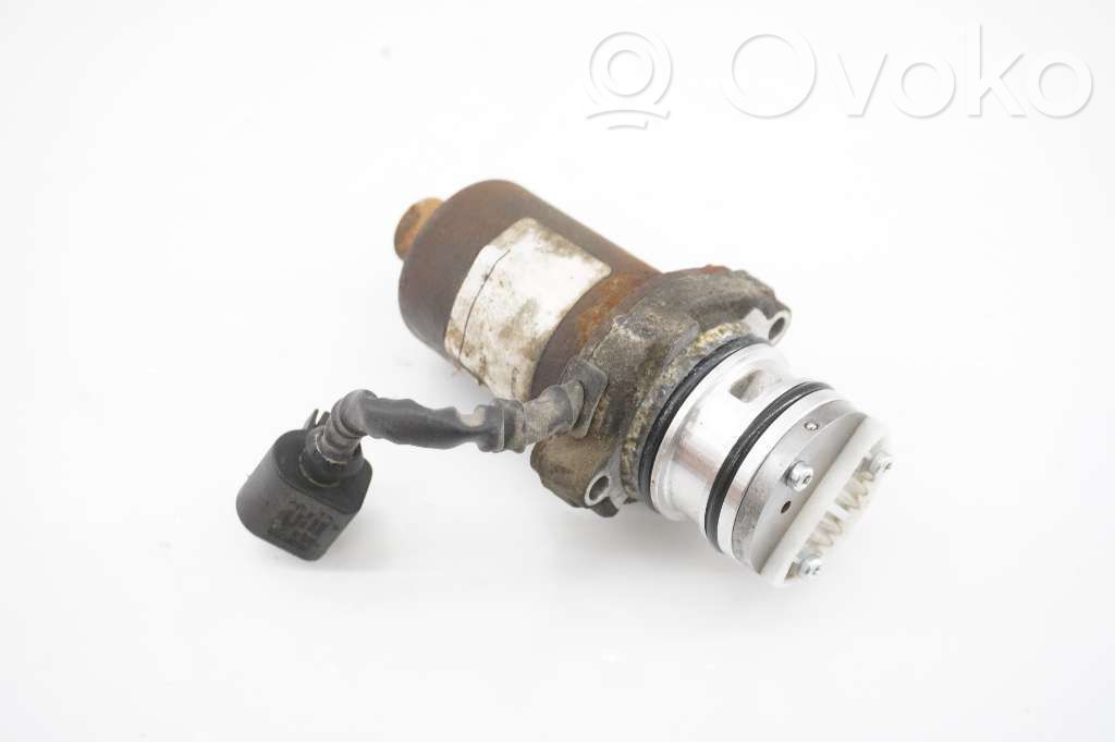 Volvo XC70 Rear gearbox reducer motor 