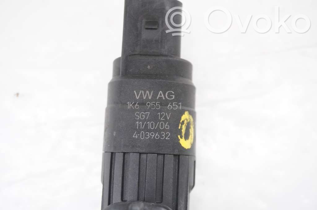 Volkswagen Caddy Pompe de lave-glace de pare-brise