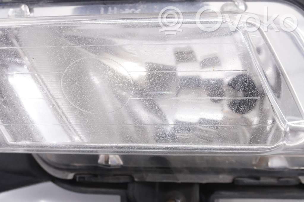 Front fog light   922011H070