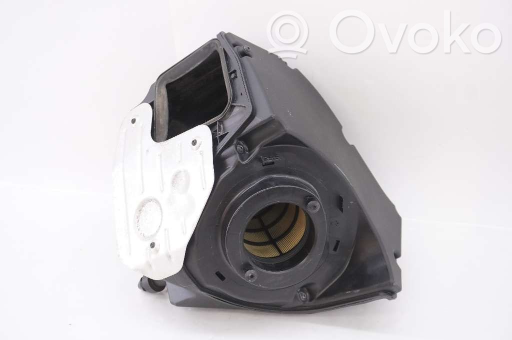 Obudowa filtra powietrza   8W0133837P,8W9133835P