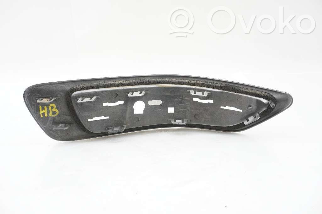 Volvo XC70 Riflettore fanale posteriore