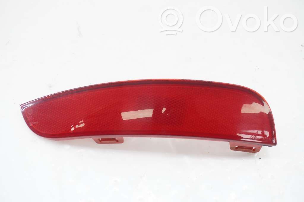 Volvo V50 Reflector spate 