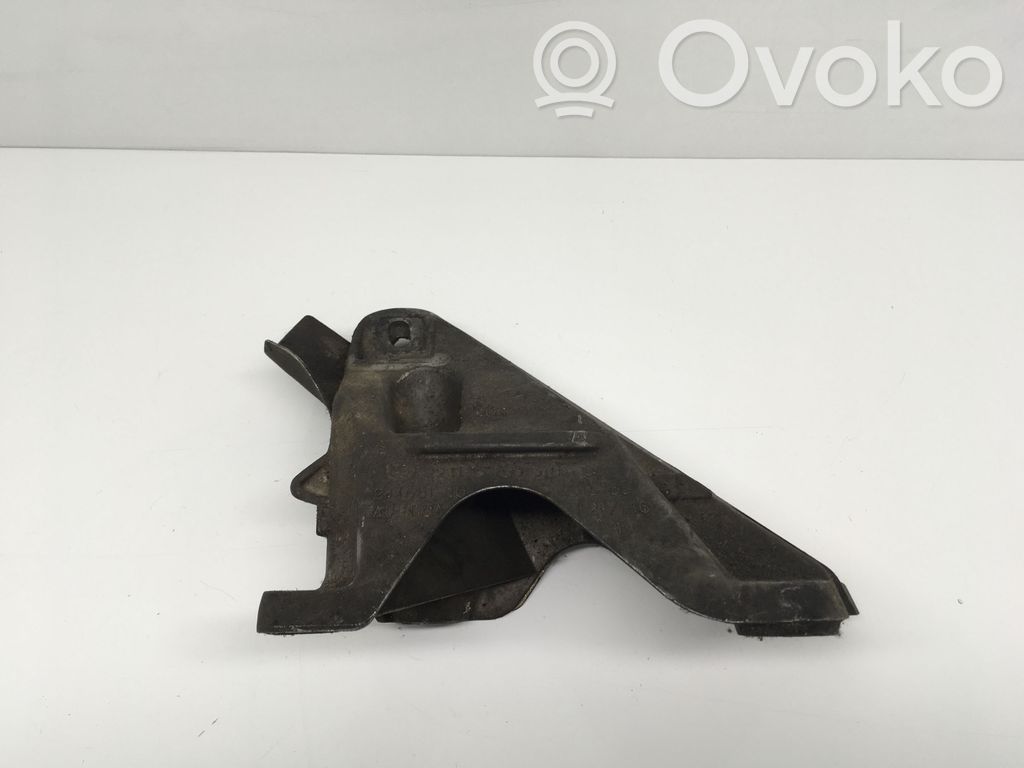 BMW 3 E90 E91 EGR valve cooler bracket 