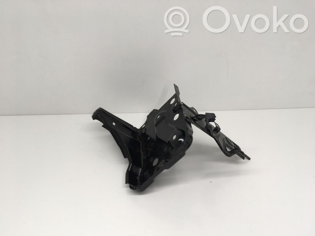 Battery bracket