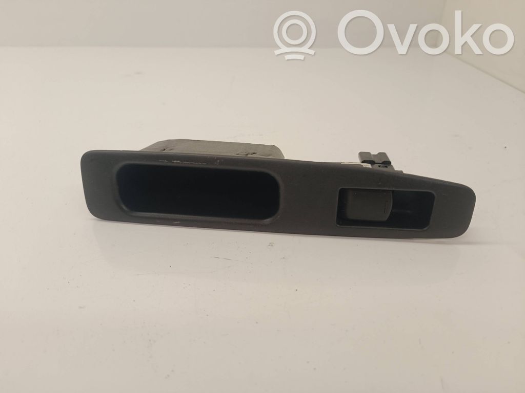 Nissan Qashqai Electric window control switch 