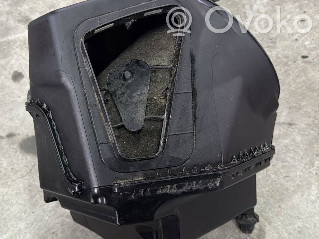 Air filter box