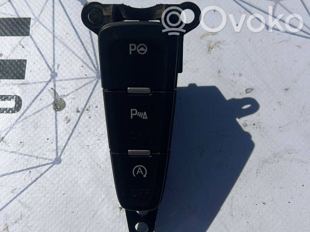 Multifunctional control switch/knob   F1ET11B573CA