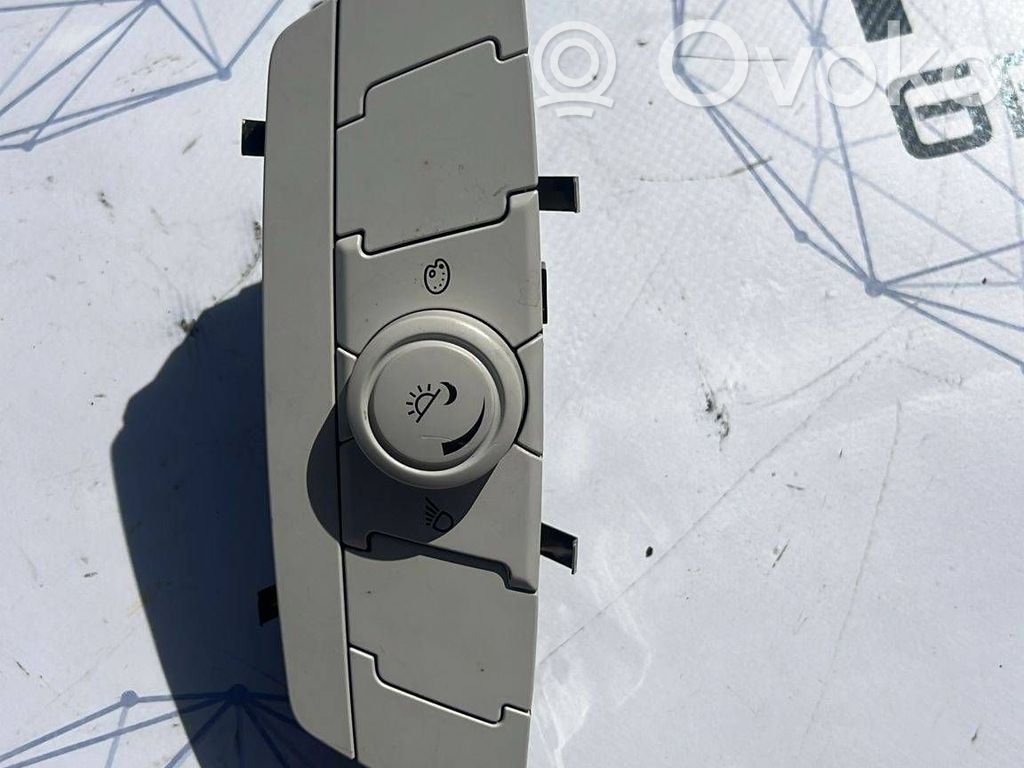 Ford Focus Muut kytkimet/nupit/vaihtimet 