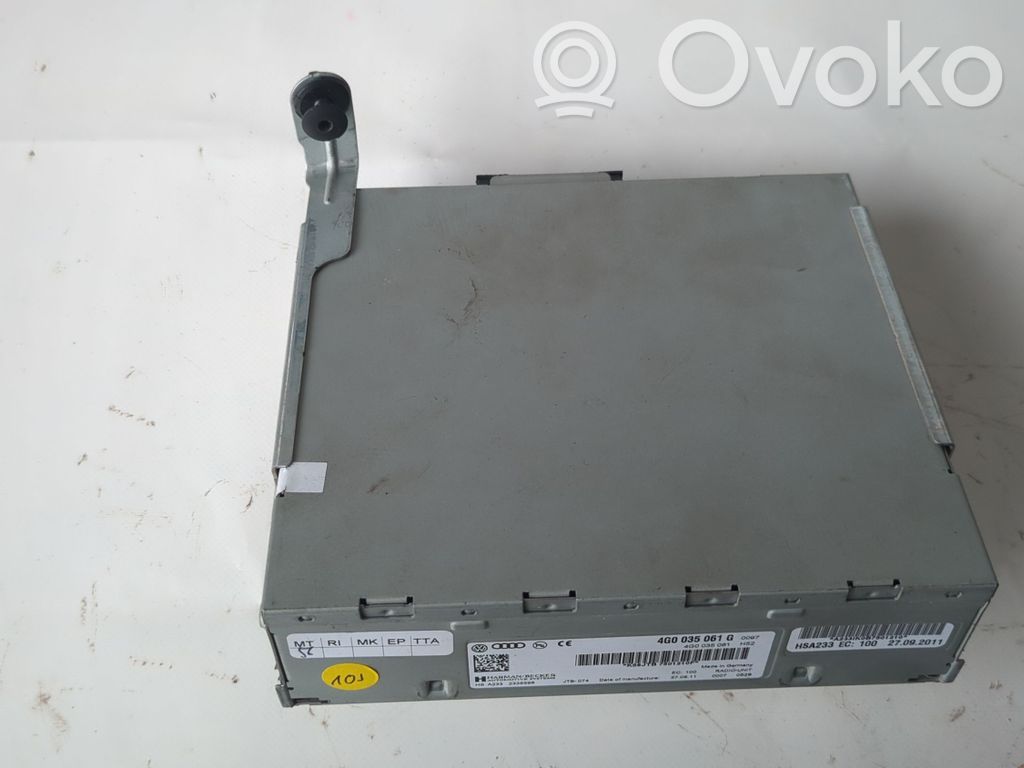 Volkswagen Touareg II Panel / Radioodtwarzacz CD/DVD/GPS 