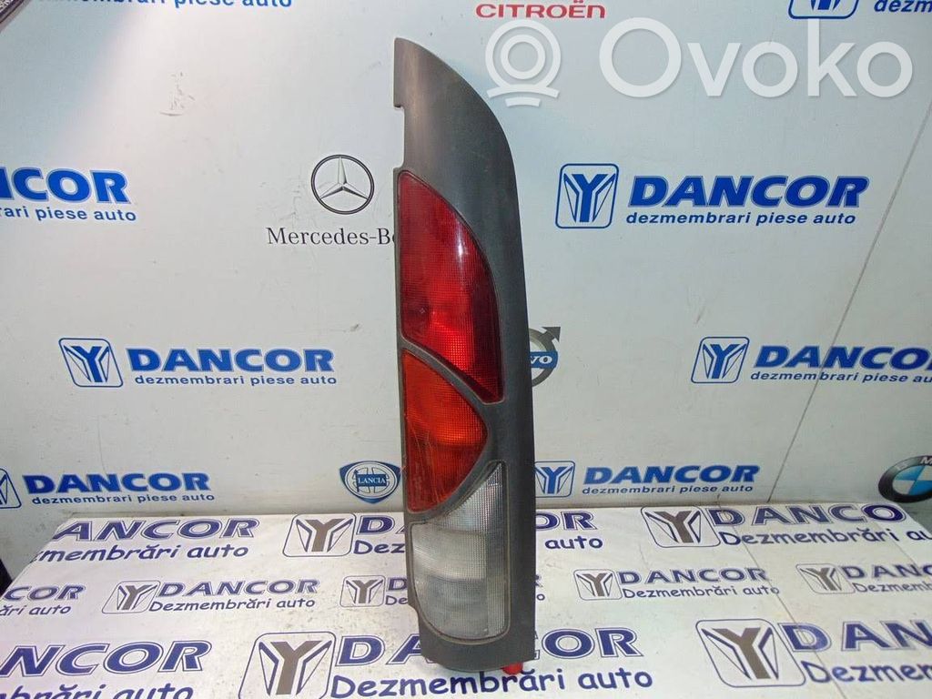 Renault Kangoo III Galinis žibintas kėbule 