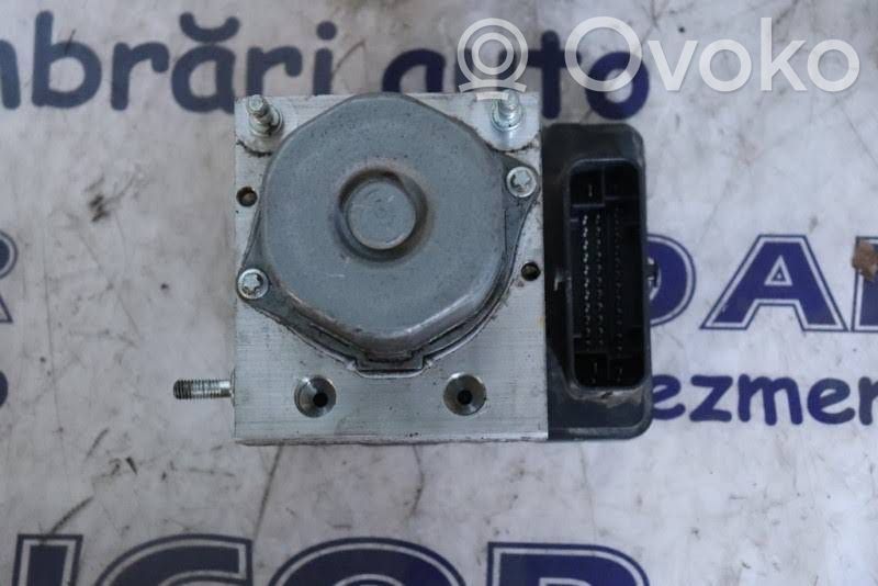 Renault Captur ABS bloks 