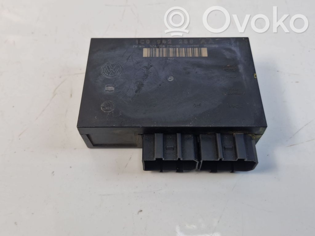 Skoda Octavia Mk1 (1U) Moduł / Sterownik komfortu 