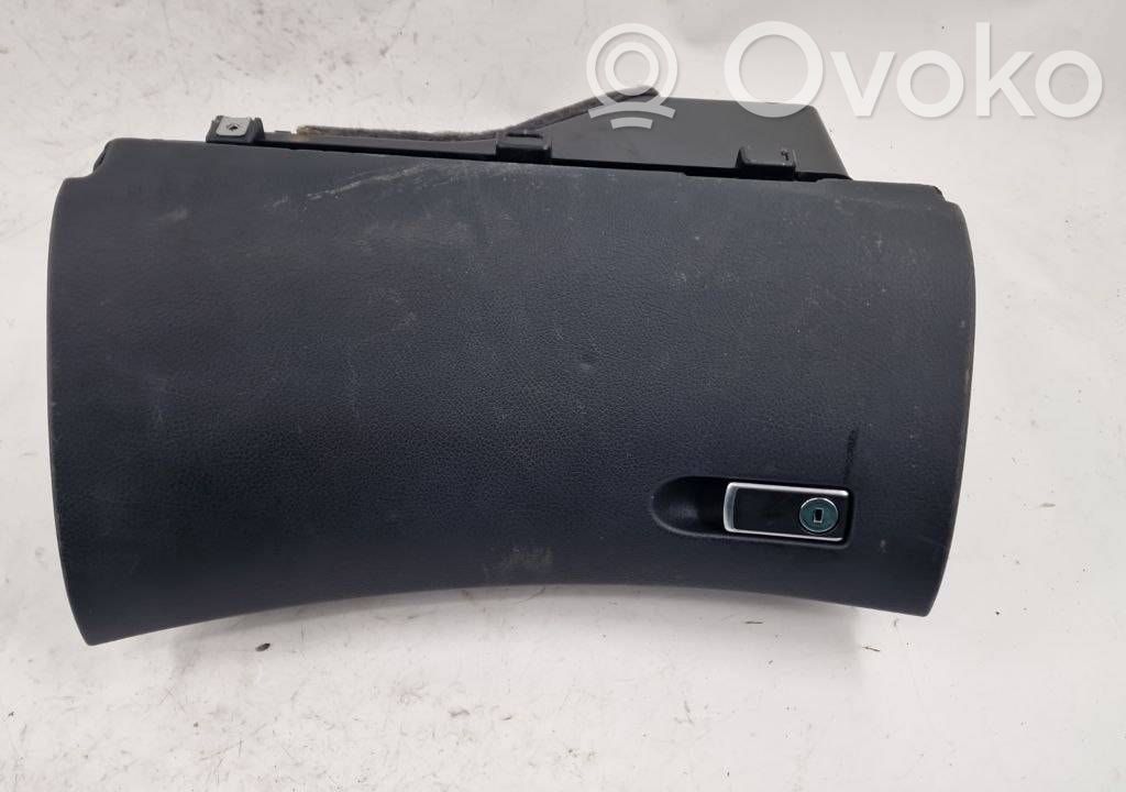 Mercedes-Benz E W213 Schowek deski rozdzielczej / Komplet 