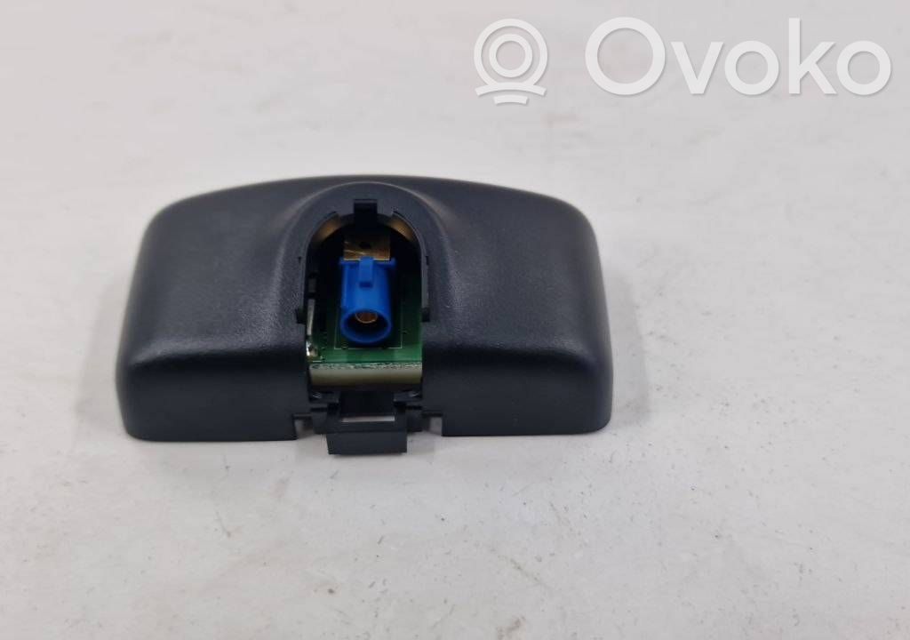 Ford Kuga II Antena GPS 
