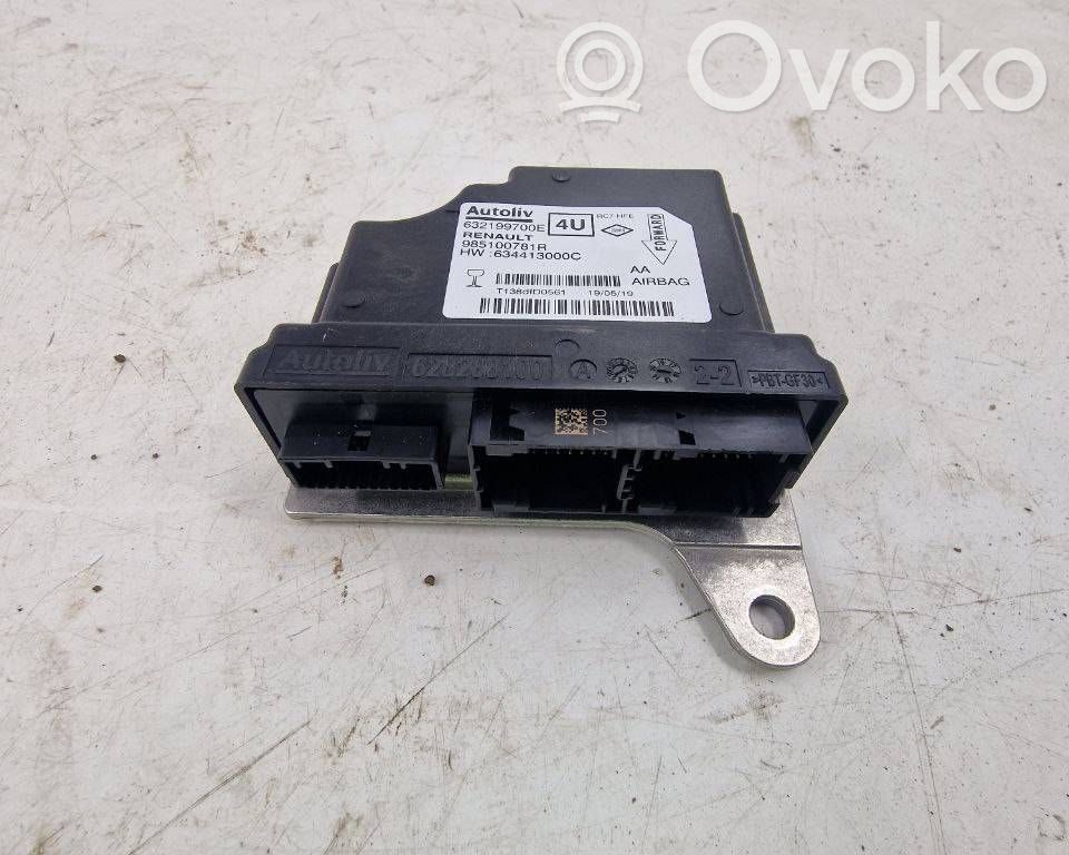 Renault Kadjar Airbag control unit/module 