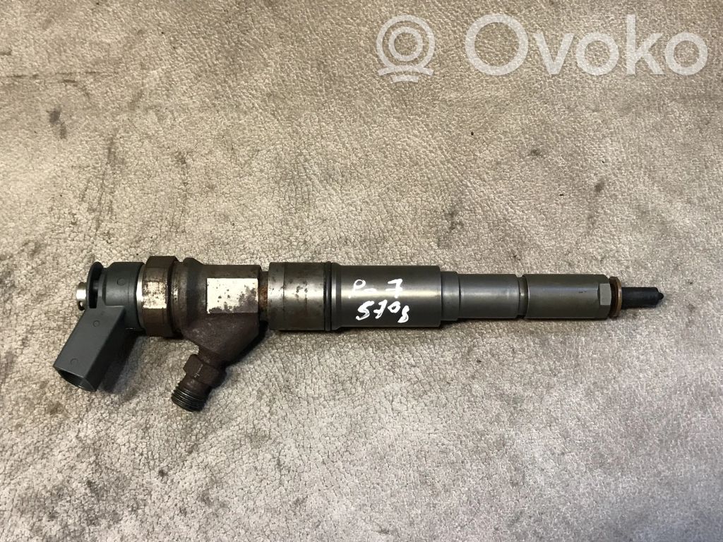 BMW 3 E90 E91 Fuel injector 