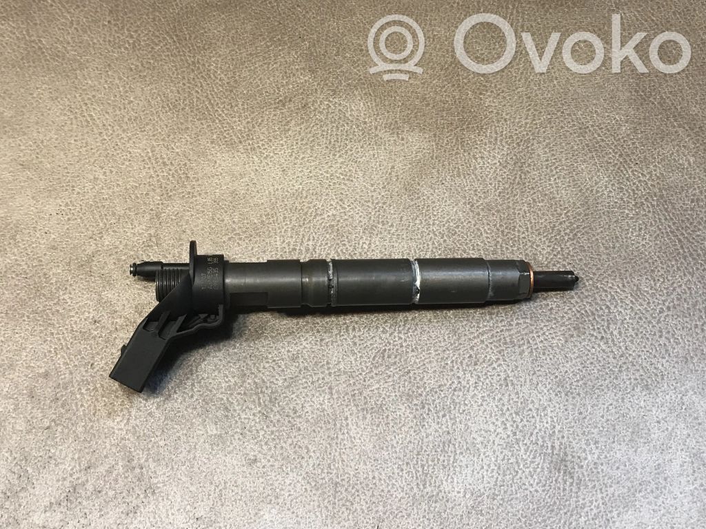 Mercedes-Benz R W251 Fuel injector 