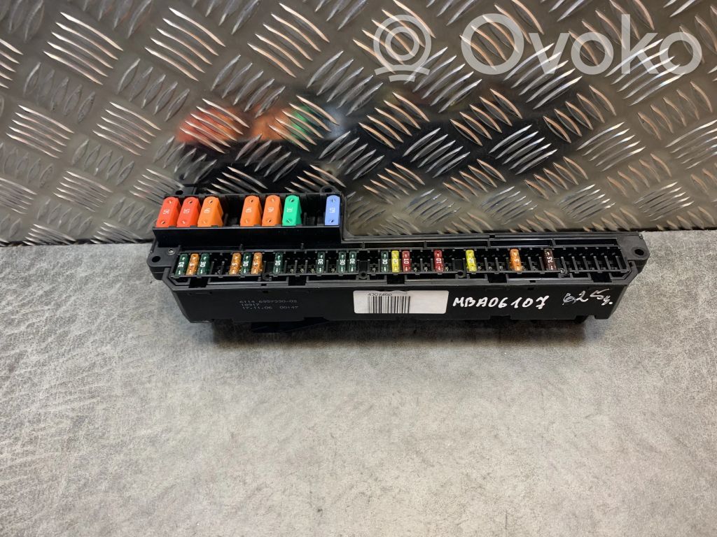 BMW 5 E60 E61 Fuse module 