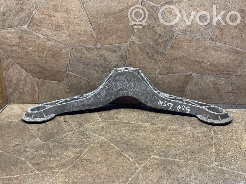 BMW Z4 E89 Rear differential/diff mount bracket 