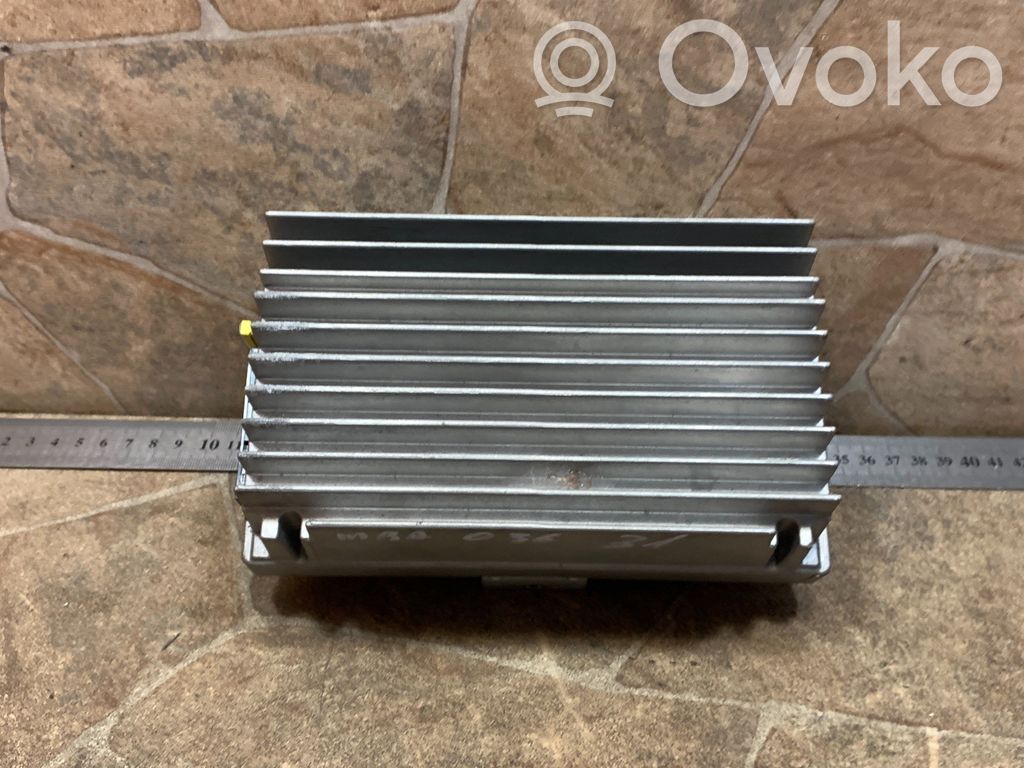 BMW 7 F01 F02 F03 F04 Skaņas pastiprinātājs 