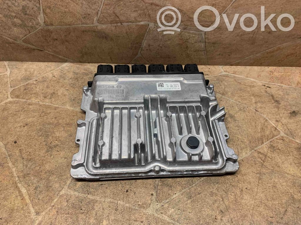 BMW 2 F45 Engine control unit/module 
