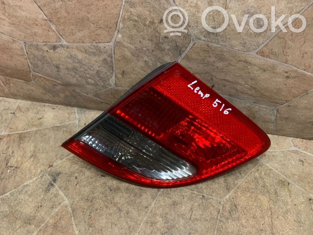 Mercedes-Benz E W211 Takaluukun takavalot 